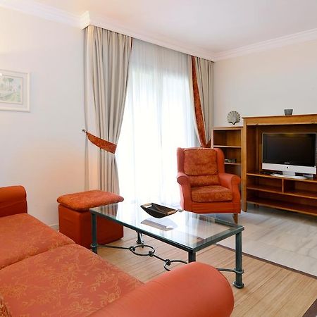 Apartament Club Jardines Del Puerto Marbella Zewnętrze zdjęcie