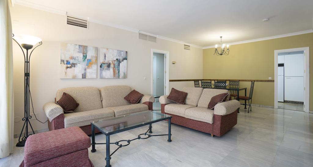 Apartament Club Jardines Del Puerto Marbella Zewnętrze zdjęcie