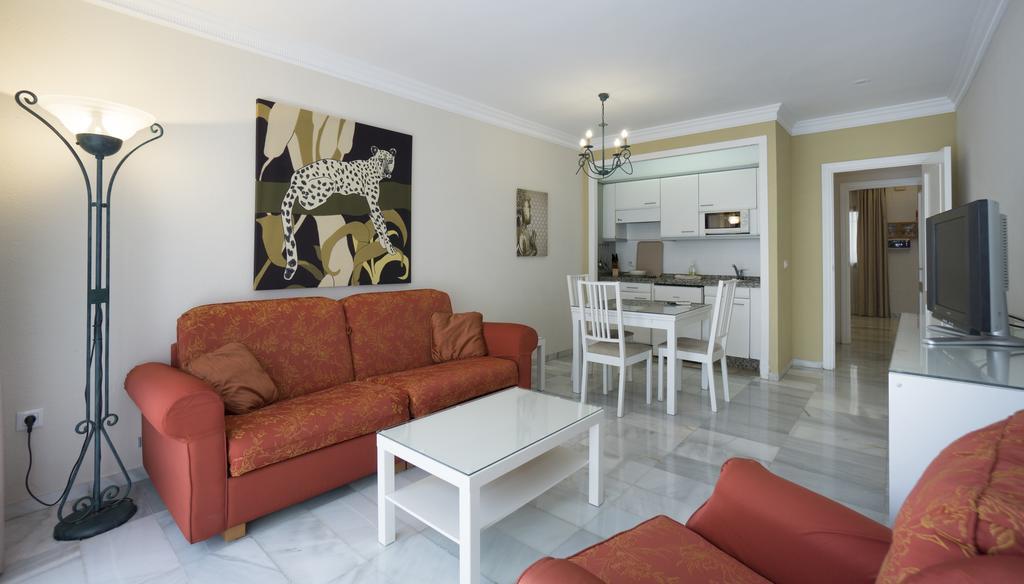 Apartament Club Jardines Del Puerto Marbella Zewnętrze zdjęcie