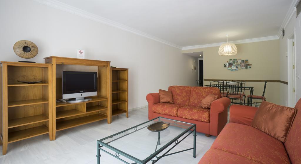 Apartament Club Jardines Del Puerto Marbella Zewnętrze zdjęcie