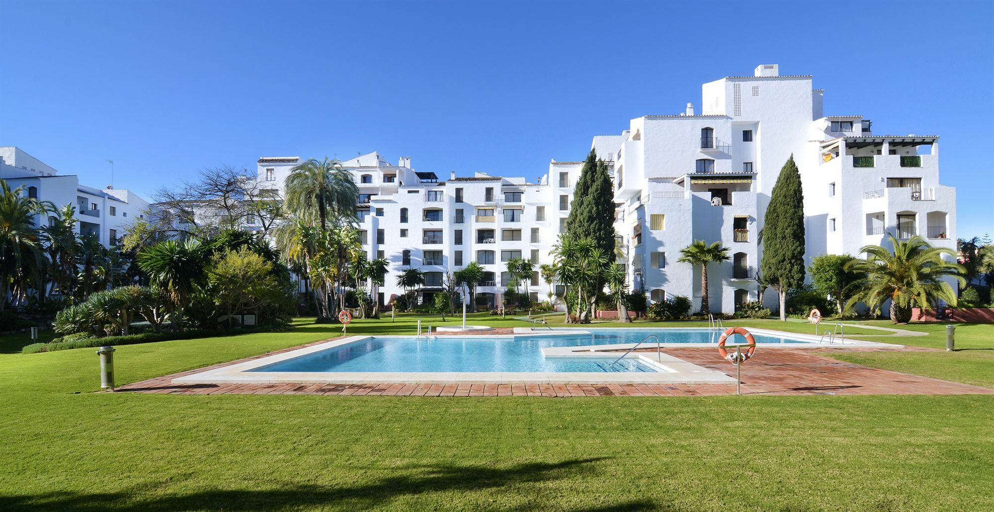 Apartament Club Jardines Del Puerto Marbella Zewnętrze zdjęcie