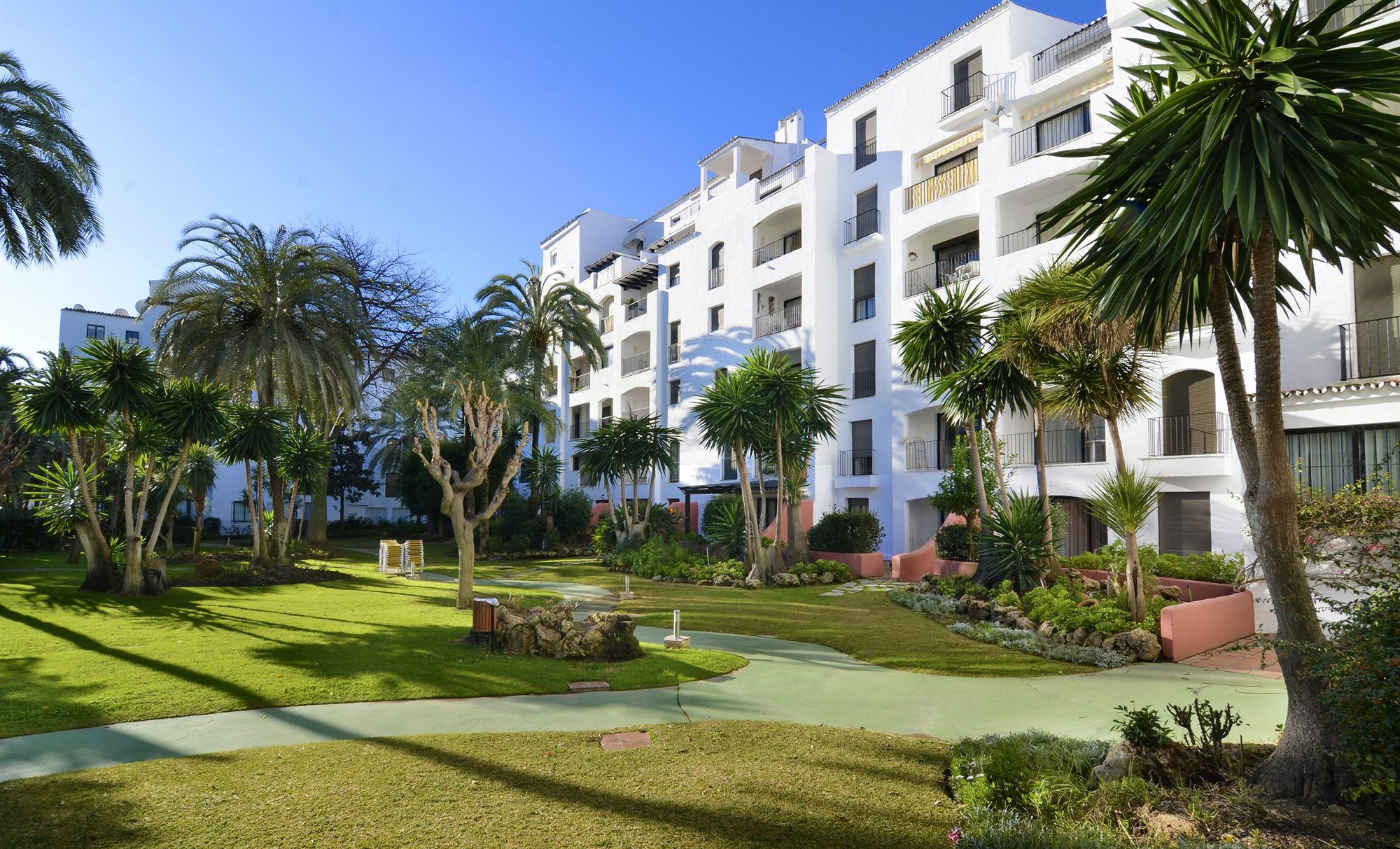 Apartament Club Jardines Del Puerto Marbella Zewnętrze zdjęcie