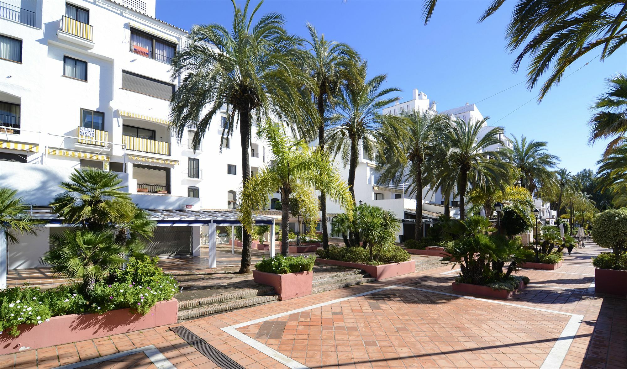 Apartament Club Jardines Del Puerto Marbella Zewnętrze zdjęcie