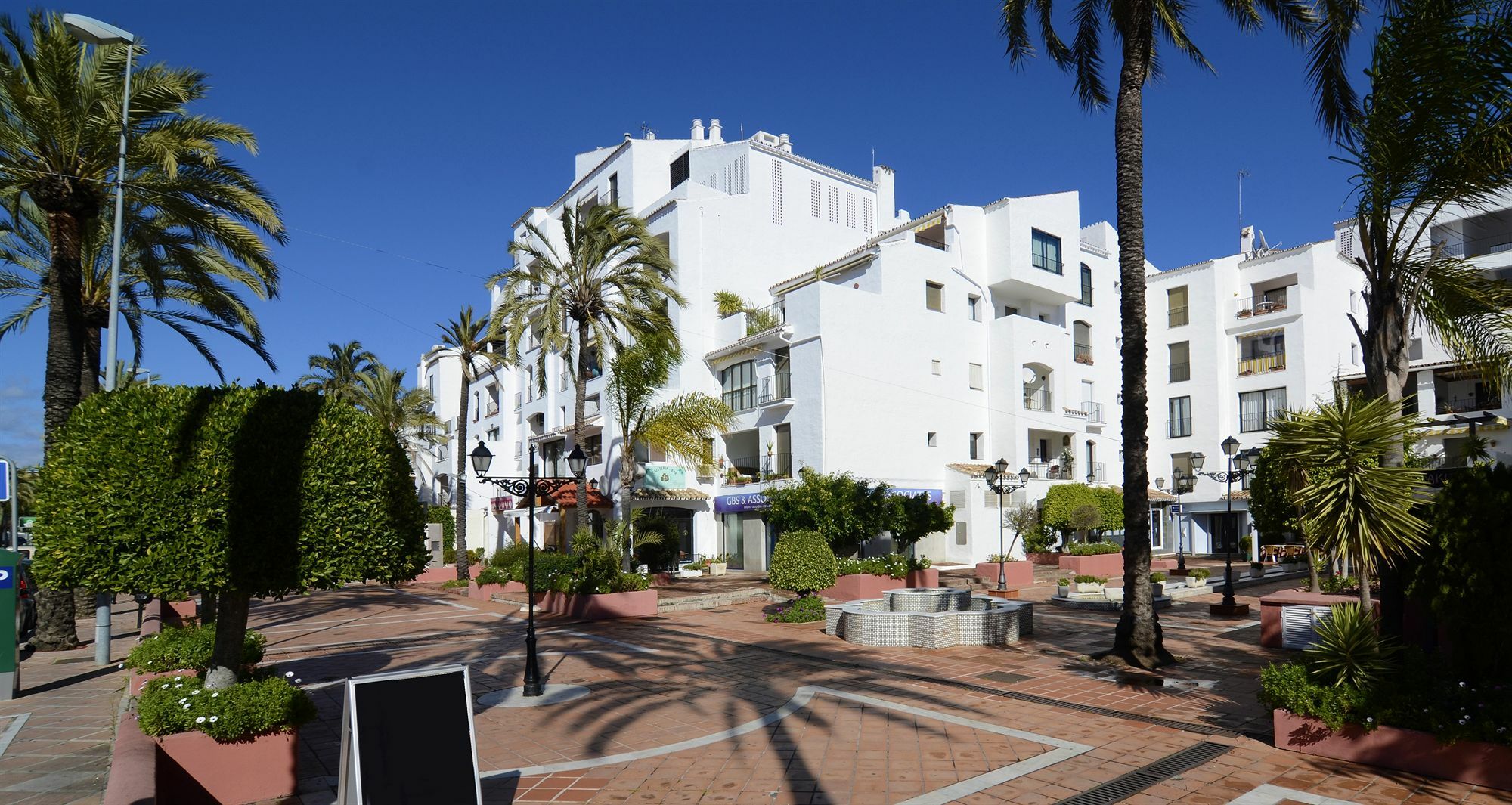 Apartament Club Jardines Del Puerto Marbella Zewnętrze zdjęcie